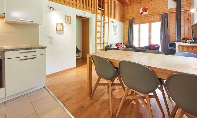Heremence Apartamento | Bonito apartamento para 8 personas con WIFI, TV, balcón, mascotas permitida y aparcamiento