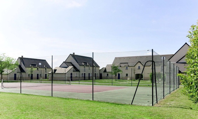 Azay-le-Rideau Casa | Hermoso apartamento en villa con WIFI, piscina, TV, terraza, mascotas permitida y aparcamiento