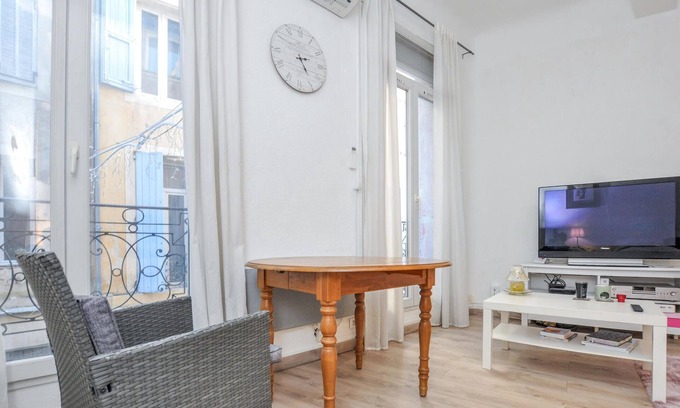 Barjols Apartamento | Bonito apartamento en Barjols con WiFi