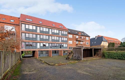Esbjerg Apartamento | Nice Apartment In Esbjerg With Wifi