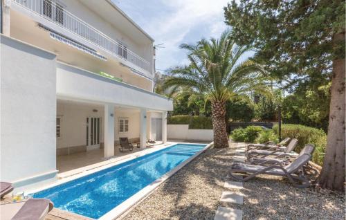 Vrpolje Apartamento | Nice Apartment In Makarska
