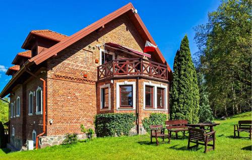Ostroda Apartamento | Nice Apartment In Szyldak With Sauna