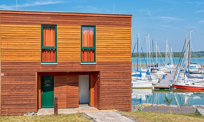 Grossposna Casa | Acogedor apartamento en villa con WIFI, TV, balcón, mascotas permitida y aparcamiento