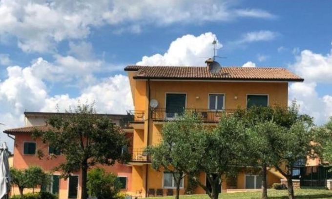 Pastrengo Apartamento | Nice apartment *lake view* free parking & garden for your pets