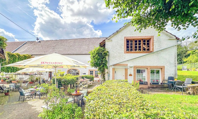 Meisburg Apartamento | Nice apartment near a cafe and beer garden