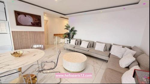 Asiatique Apartamento | Nice Apartment with amazing view of Paris plus Parking