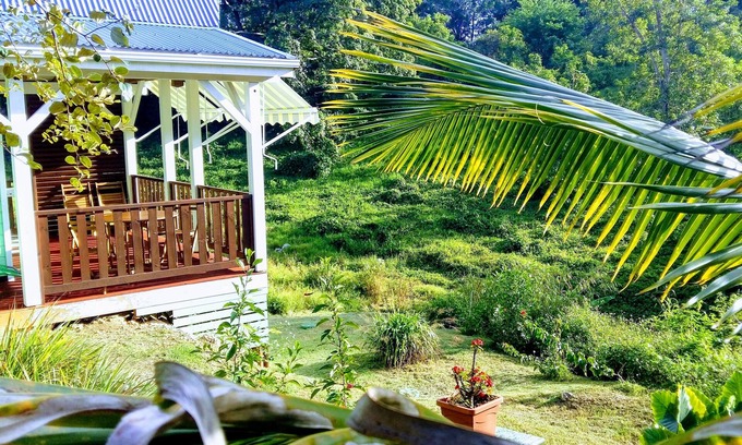Sainte-Anne Cabaña | bonito bungalow, a 5 minutos de las playas, en l'Escale Tropicale