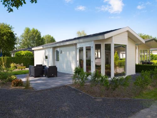 Municipality of Langedijk Chalet De Esquí | Nice chalet with dishwasher recreation area