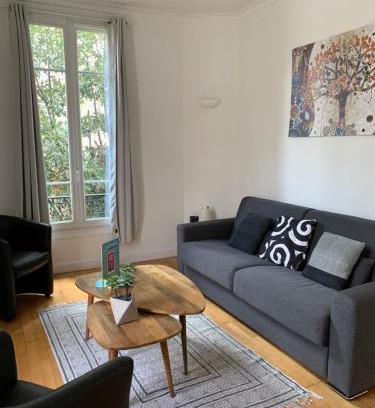 Mantega Apartamento | Nice Grand appartement face jardin