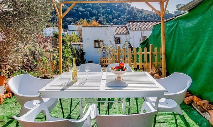 San Nicolás del Puerto Casa | Nice home in San Nicolas del Puerto