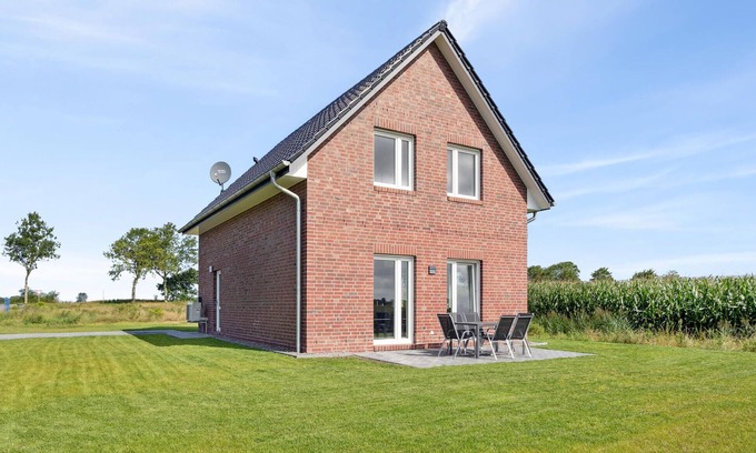 Nordholz Casa | Nice home in Wurster Nordseeküste with sauna