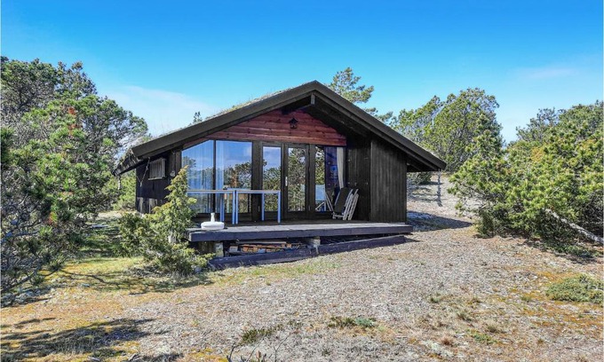 Anholt Casa | Nice Home In Anholt With Kitchen