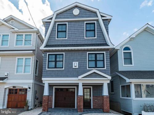 North Beach Haven Casa | Nice Home In Beach Haven With 4 Bedrooms, Internet And Wifi
