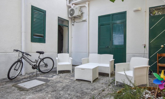 Capaci Casa | Nice home in Capaci with WiFi