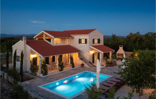 Drnis Casa | Nice Home In Drnis With Sauna