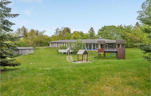 Handrup Strand Casa | Nice Home In Ebeltoft With Kitchen