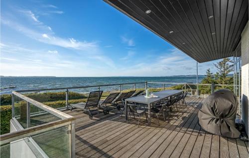 Handrup Strand Casa | Nice Home In Ebeltoft With Sauna