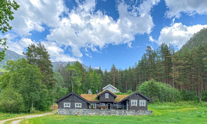 Volda Casa | Bonita casa en Folkestad con sauna
