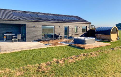 Grenaa Casa | Nice Home In Grenaa With Kitchen