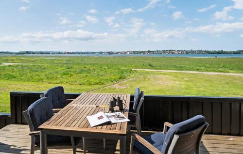 Fynshav Casa | Nice Home In Hejls With Wifi