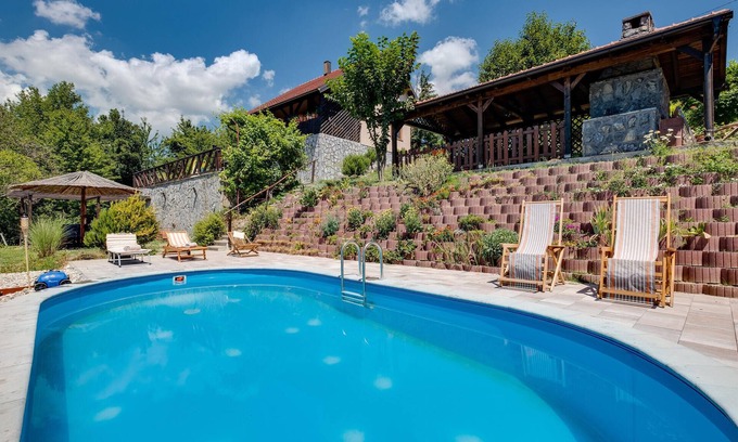 Jastrebarsko Casa | Bonita casa en Gorica Svetojanska