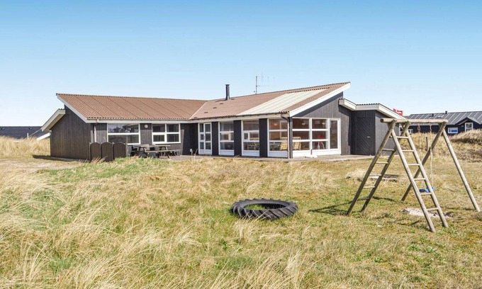 Bjerregard Strand Casa | Preciosa casa en Hvide Sande con cocina