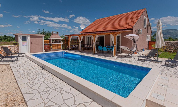 Drnis Casa | Bonita casa en Kaocine - Miljevci