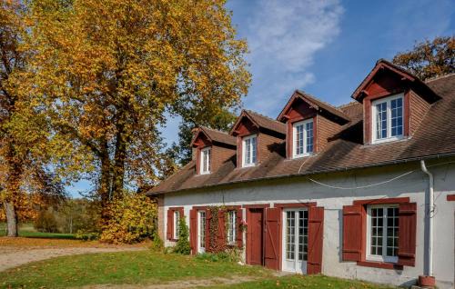 Ligny-le-Ribault Casa | Nice Home In Ligny Le Ribault With Wifi