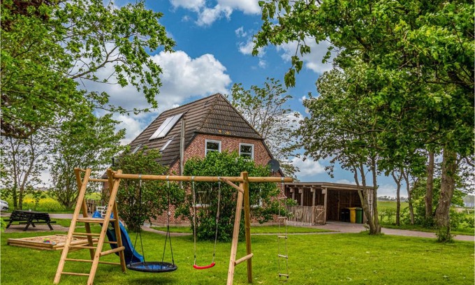 Niebuell Casa | Nice Home In Niebüll With Kitchen
