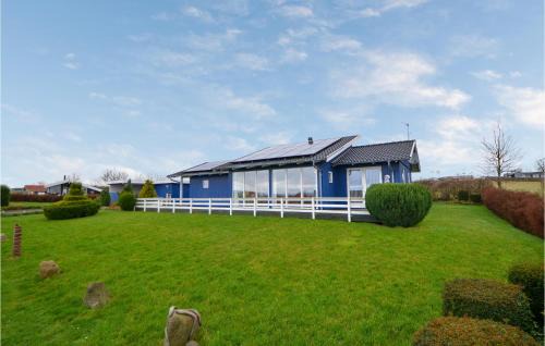 Ronde Casa | Nice Home In Rønde With House Sea View