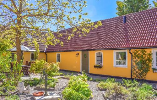 Sjobo Municipality Casa | Nice Home In Sjöbo With Wifi