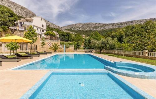 Solin Casa | Nice Home In Solin With Wifi