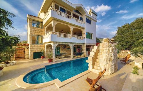 Plano Casa | Nice Home In Trogir With House Sea View
