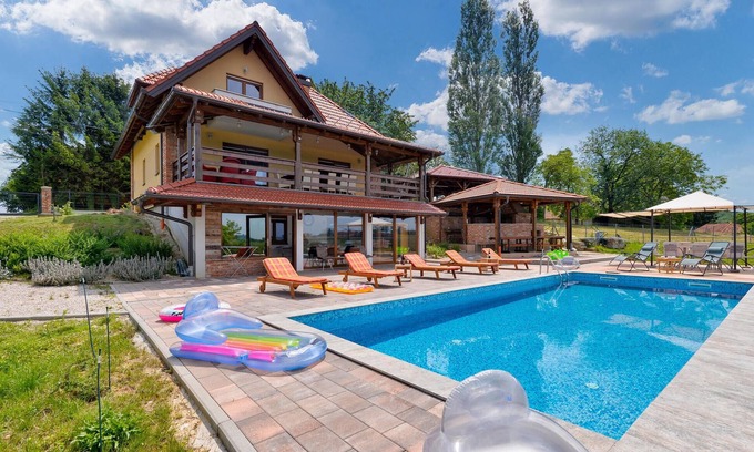 Medimurje Casa | Bonita casa en Zelezna Gora con sauna