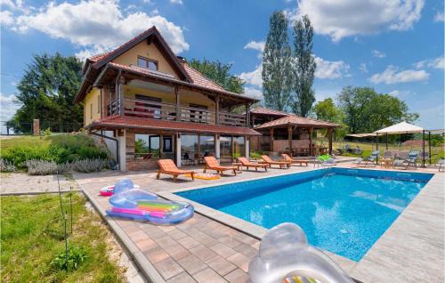 Medimurje Casa | Nice Home In Zelezna Gora With Sauna