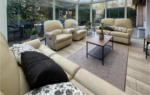 Zuidwolde Casa | Nice Home In Zuidwolde With Wifi