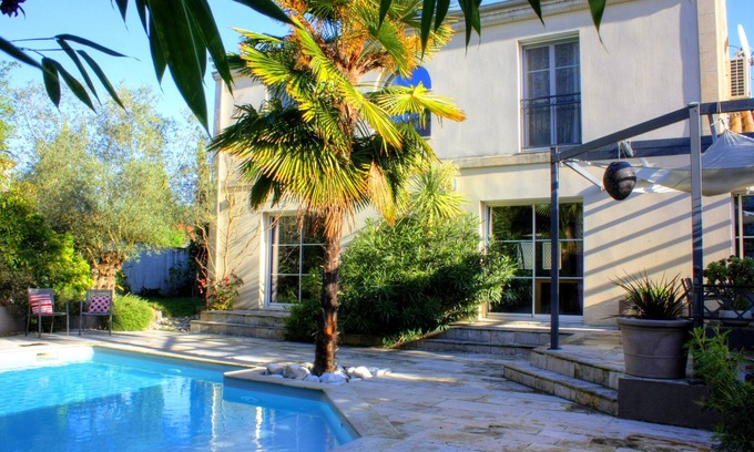 Bruges Casa | Bonita casa, 5 habitaciones con piscina climatizada a 15 minutos del centro de Burdeos