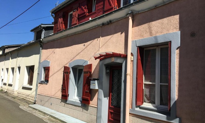 Bollee Casa | Nice House close to the circuit
