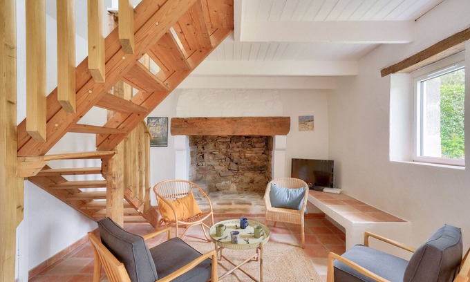 Saint-Jean-Trolimon Chalet De Esquí | Bonita casa en el campo para 4