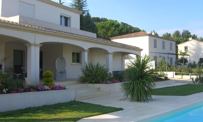 Meyreuil Villa | Bonita casa cerca de Aix en Provence con piscina