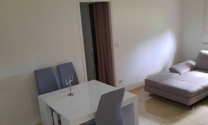 Pointe-Noire Casa | Nice little eco-citizen house + car rental possible