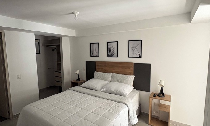 Floridablanca Apartamento | Lindo Apto nuevo excelente ubicación cerca a clínicas. Ful equipado