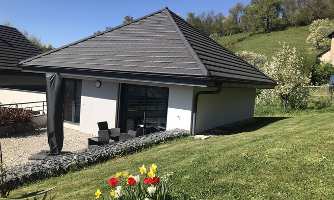 Epersy Casa | Bonita casa nueva tranquila, cerca de tiendas a 8 km de Aix-les-Bains