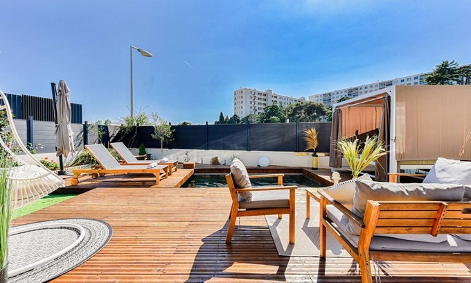La Californie Villa | Nice Paradise - Beautiful villa at 5 min walk beach with pool, park and air conditioning