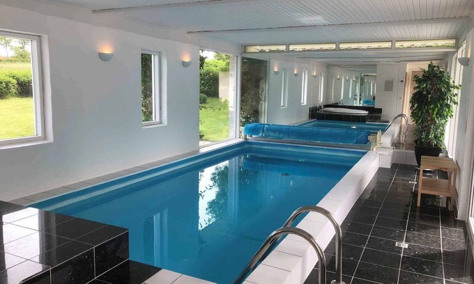 Vedelshave Casa | Holiday home with pool and near the beach