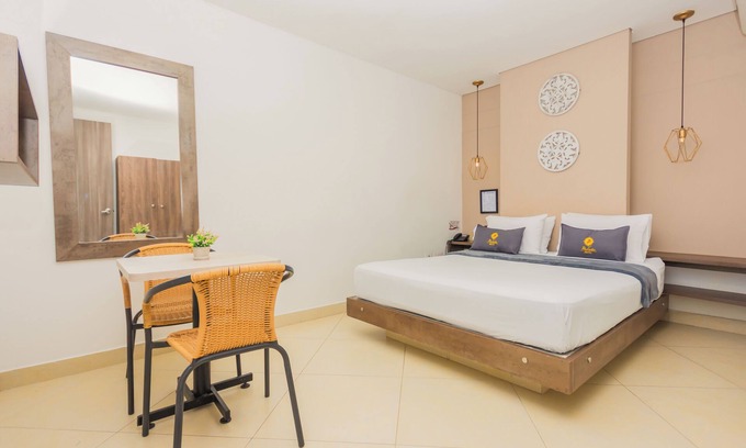 Bello Hotel | Hermosa habitación para dos personas en bello