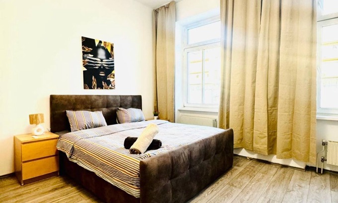 Grinzing Apartamento | Nice Room in a Shared Apt, 10Min to FAC Platz