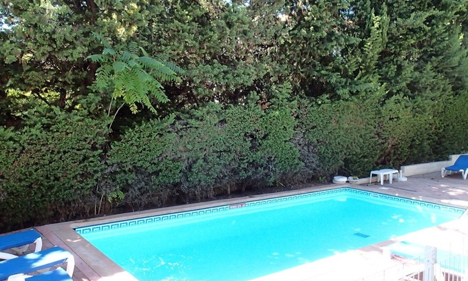 Fabron Apartamento | Nice studio in residence with swimming pool 700m from the beach