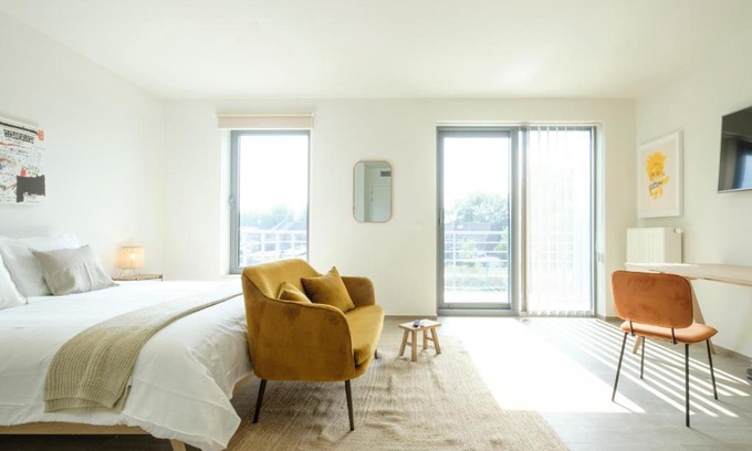 Cuesmes Apartamento | Nice studios fully equipped near SHAPE area