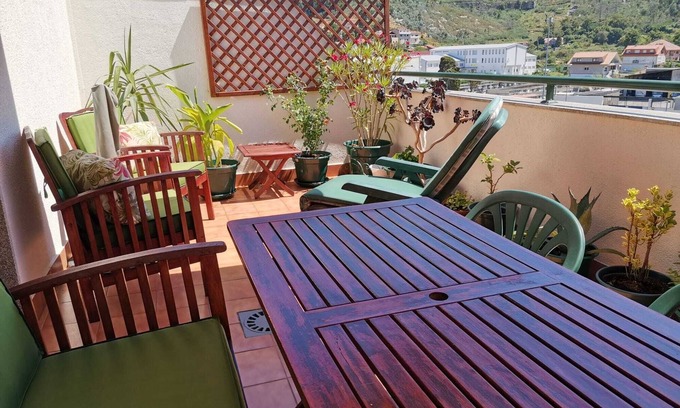 Baiona Apartamento | Riquiño ático veraniego a 5 min de la playa.